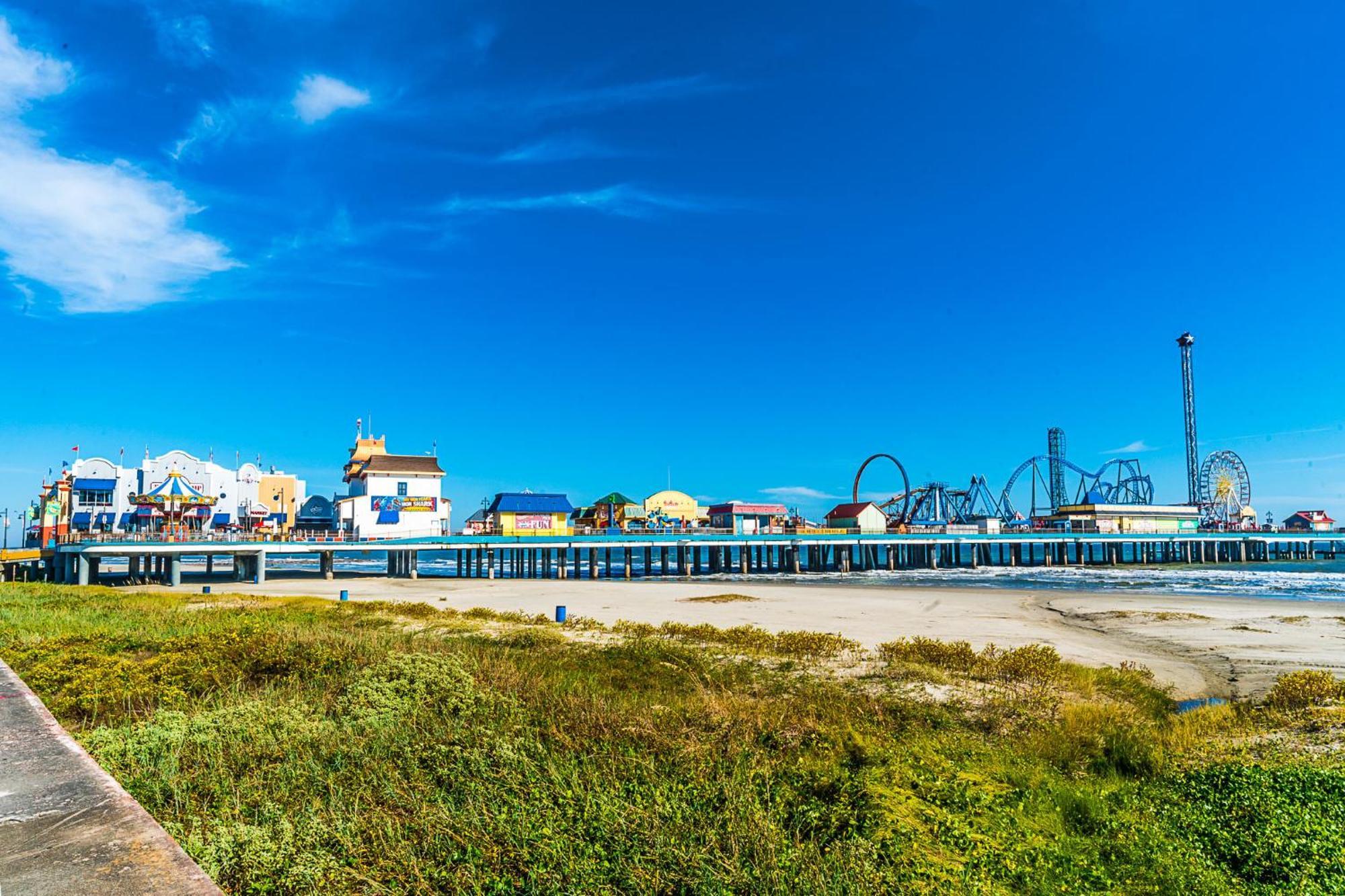 Villa Beachside Paradise Retreat With Luxury Galveston Exterior foto